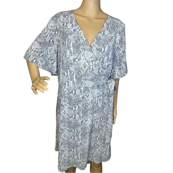 Time And Tru MIDI Wrap Snake Print Dress Gray and White Size XXL - Picture 1 of 12